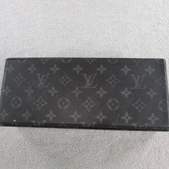 5 Pairs Louis Vuitton Socks Unisex Monogram Logo Crew Length Designer Luxury - Picture 4 of 4